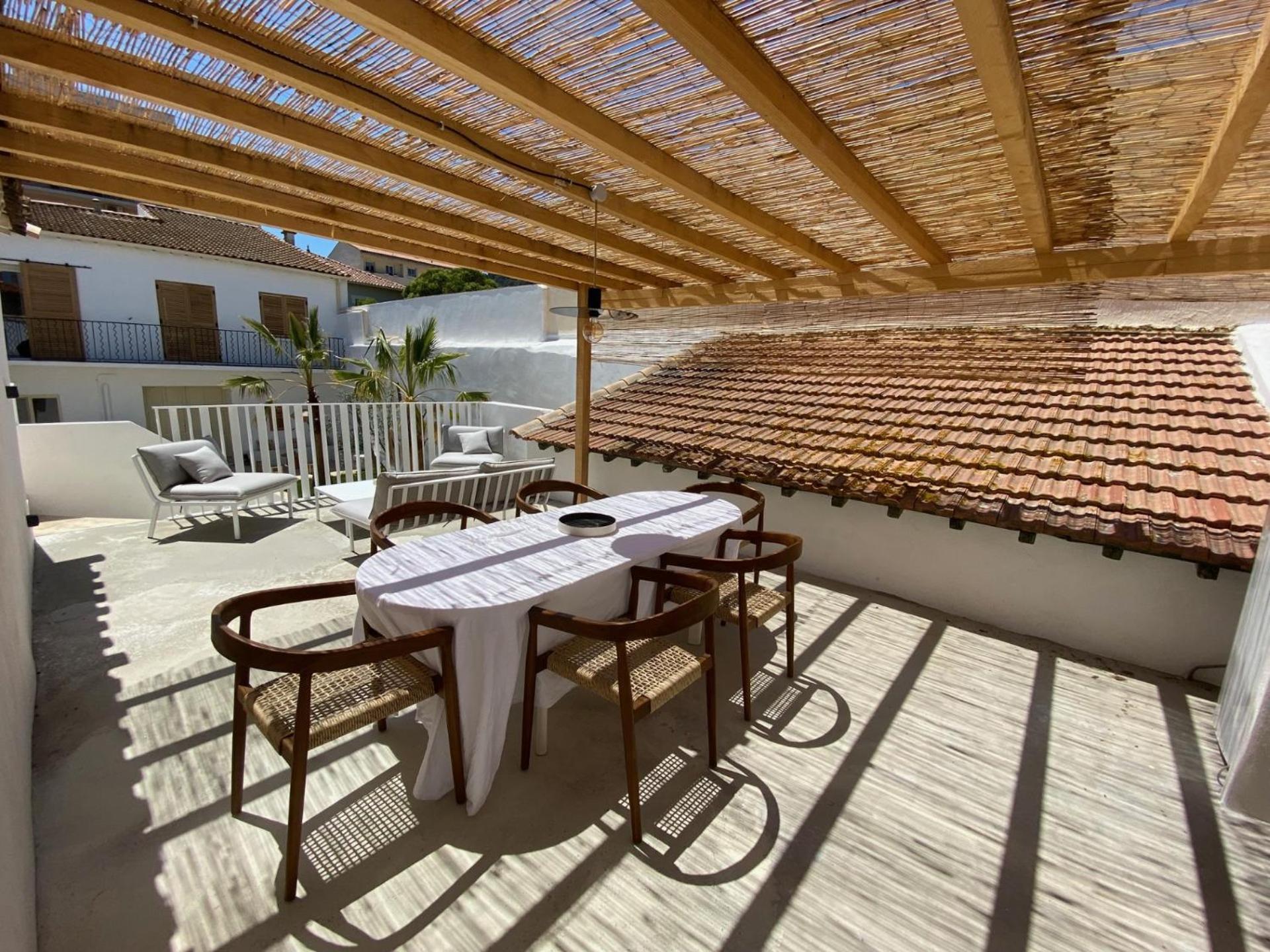 La Maison De Ville - Piscine - Spa Sète Exteriör bild