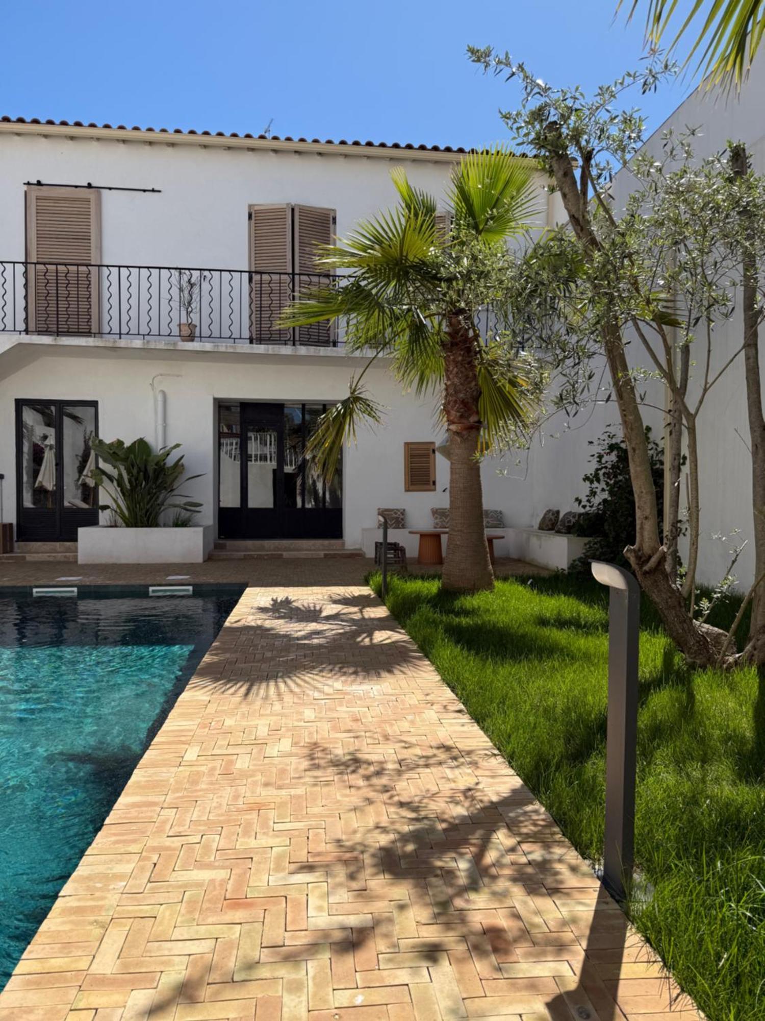 La Maison De Ville - Piscine - Spa Sète Exteriör bild